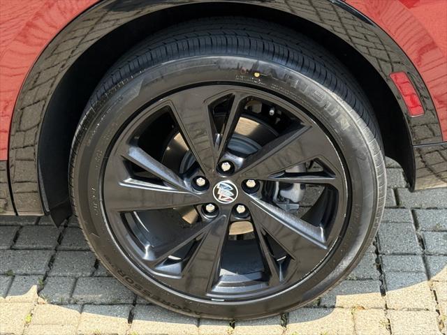 used 2023 Buick Envision car, priced at $25,517