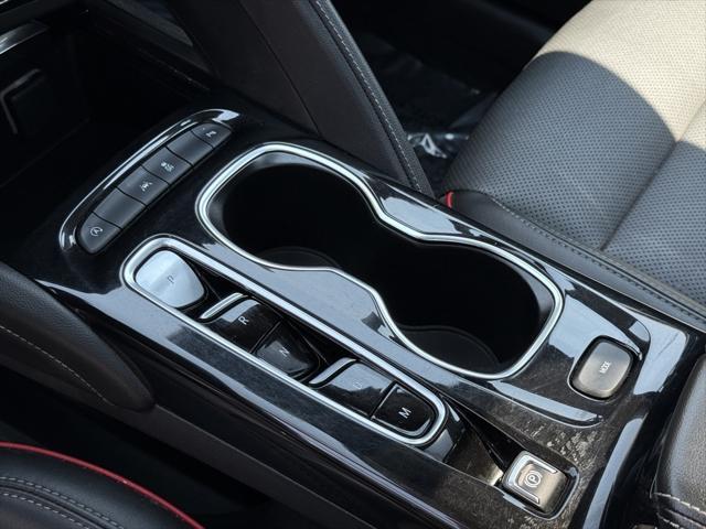 used 2023 Buick Envision car, priced at $25,517