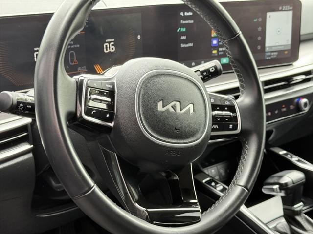 used 2024 Kia Sorento car, priced at $29,552