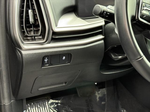 used 2024 Kia Sorento car, priced at $29,552