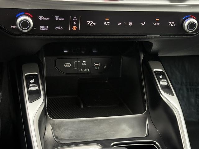 used 2024 Kia Sorento car, priced at $29,552