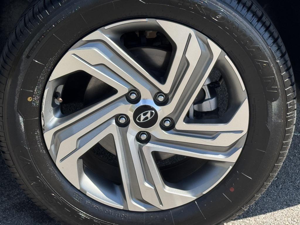 used 2023 Hyundai Santa Fe car, priced at $22,437
