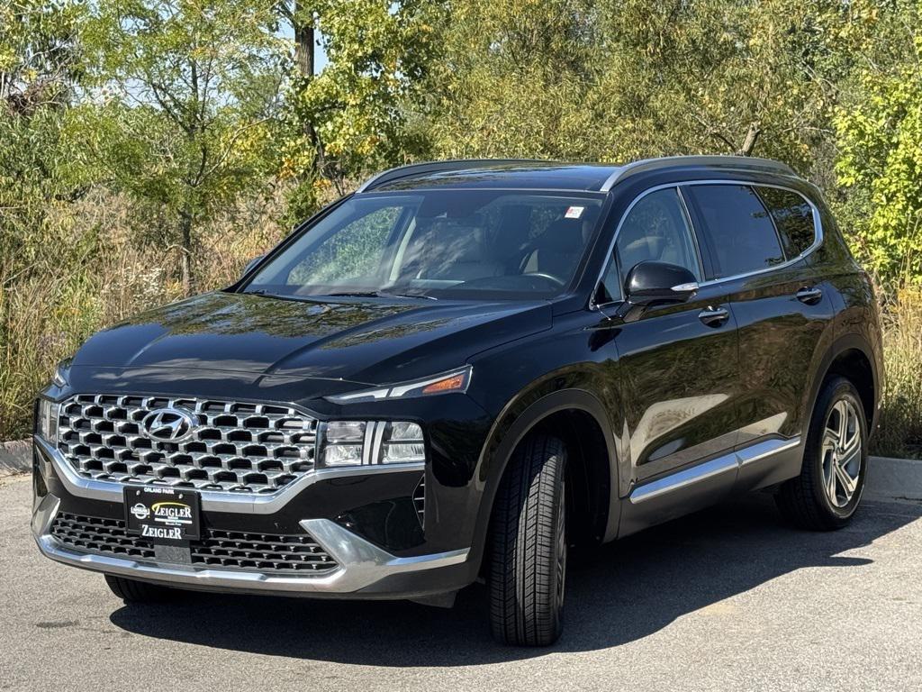 used 2023 Hyundai Santa Fe car, priced at $22,437