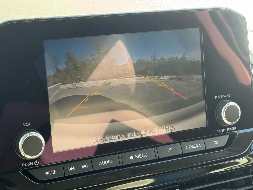 new 2025 Nissan Pathfinder car, priced at $32,497