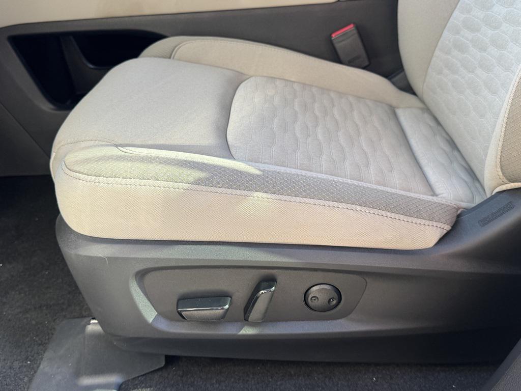 new 2025 Nissan Pathfinder car, priced at $32,497