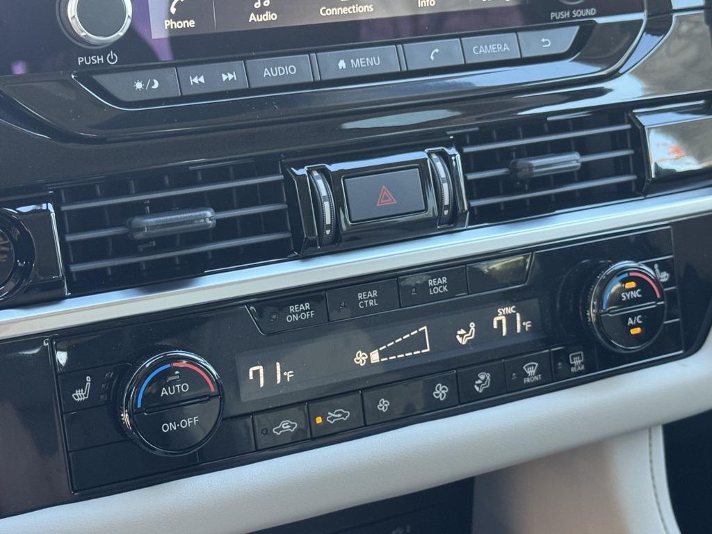 new 2025 Nissan Pathfinder car, priced at $32,497