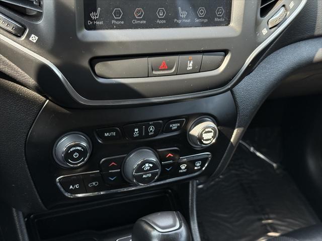 used 2022 Jeep Cherokee car, priced at $24,380