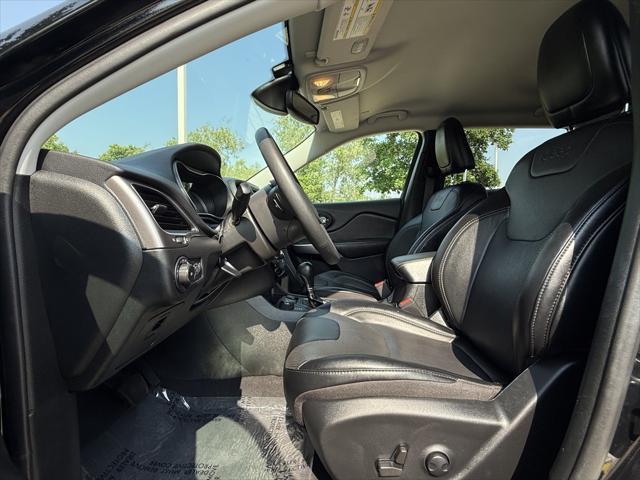 used 2022 Jeep Cherokee car, priced at $24,380