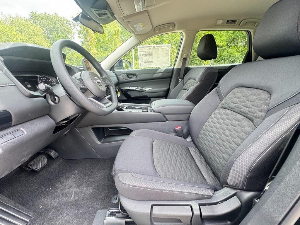 used 2025 Nissan Pathfinder car, priced at $37,875