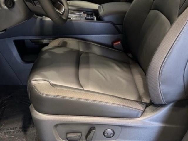 new 2025 Nissan Pathfinder car, priced at $40,897
