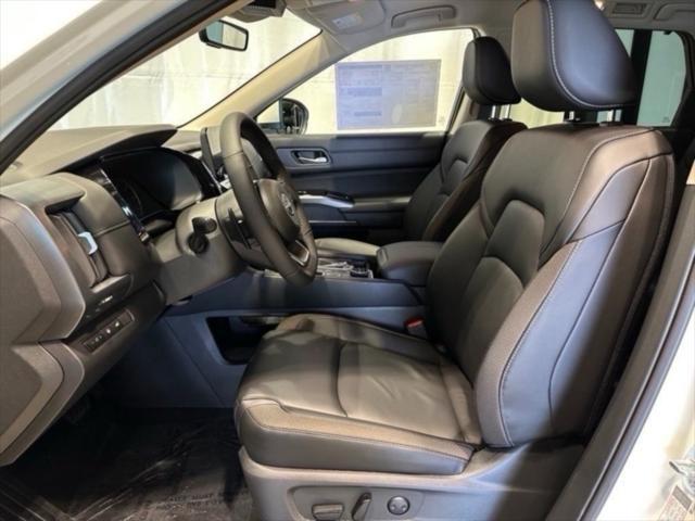new 2025 Nissan Pathfinder car, priced at $40,897