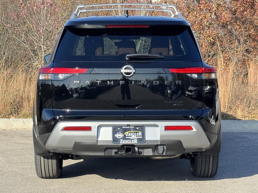 new 2025 Nissan Pathfinder car, priced at $40,497