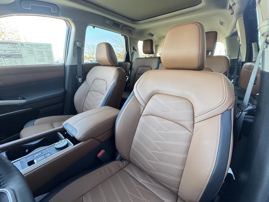 new 2025 Nissan Pathfinder car, priced at $40,497