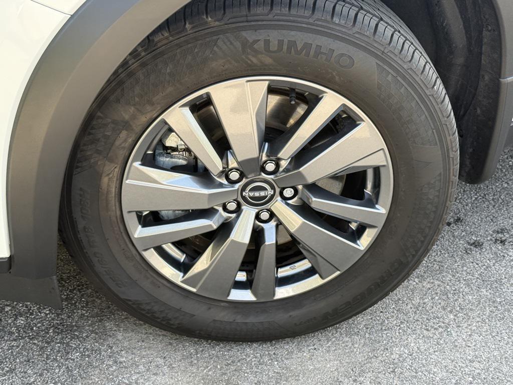 used 2025 Nissan Pathfinder car, priced at $40,715