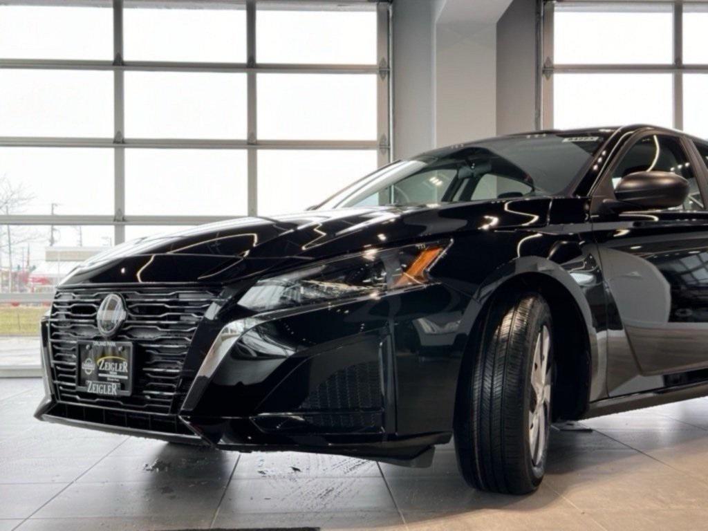used 2025 Nissan Altima car, priced at $28,404