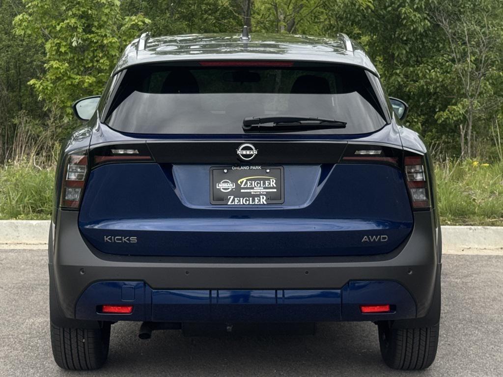 new 2025 Nissan Kicks car, priced at $26,297