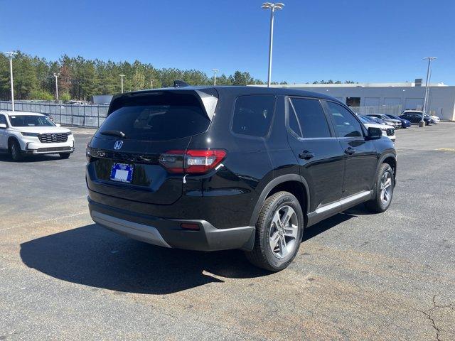 new 2025 Honda Pilot car, priced at $42,950