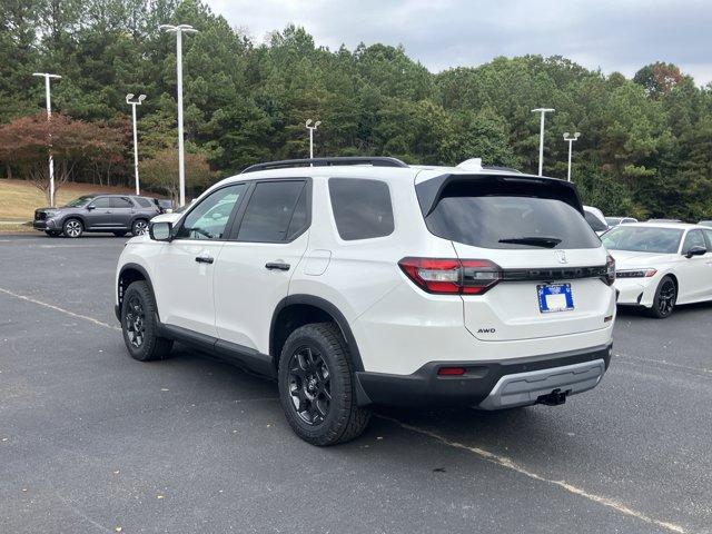 new 2025 Honda Pilot car, priced at $48,782