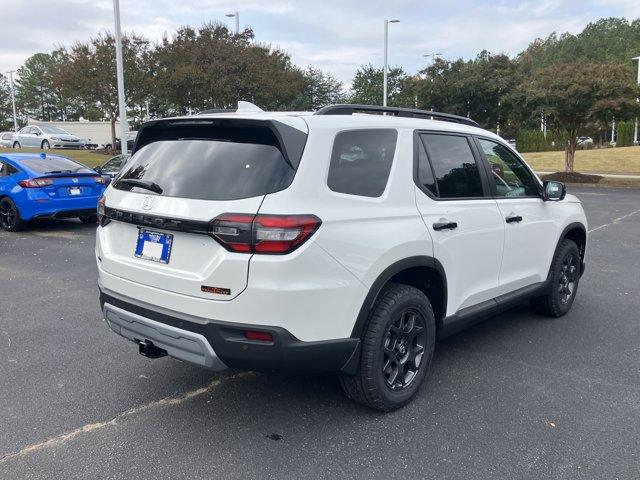 new 2025 Honda Pilot car, priced at $48,782