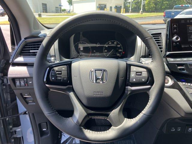 used 2025 Honda Odyssey car, priced at $49,959