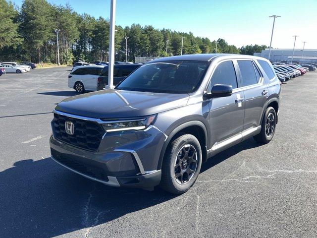 new 2025 Honda Pilot car, priced at $46,895