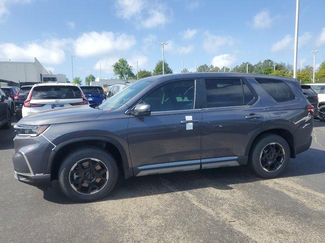 new 2025 Honda Pilot car, priced at $45,445