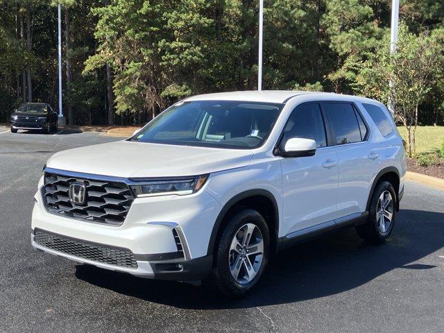 used 2025 Honda Pilot car, priced at $44,888