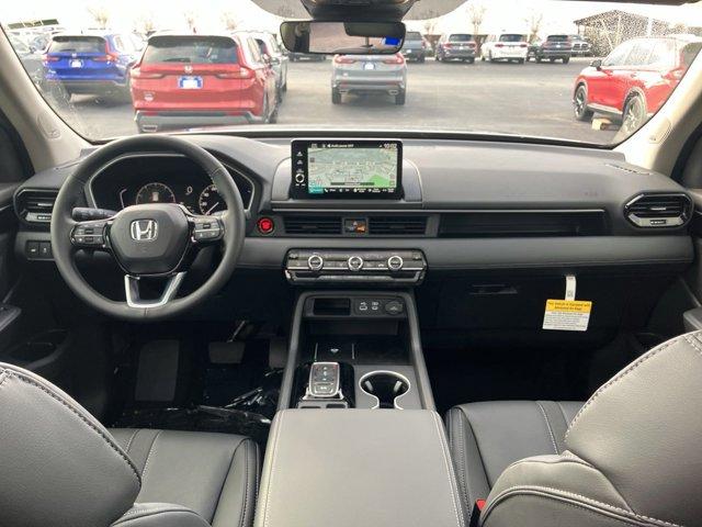 new 2025 Honda Pilot car, priced at $46,502