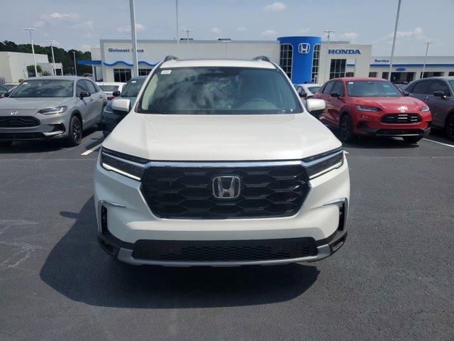 new 2025 Honda Pilot car, priced at $48,050