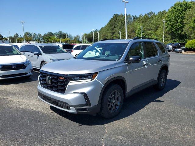 new 2025 Honda Pilot car, priced at $50,495