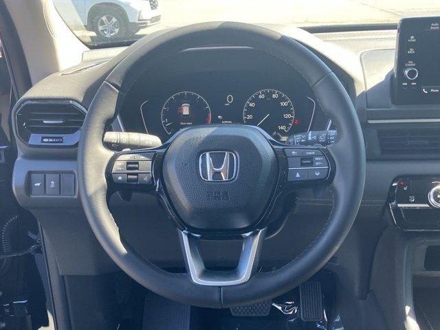 new 2025 Honda Pilot car, priced at $42,950