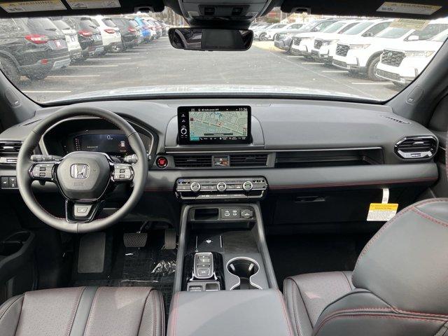 new 2025 Honda Pilot car, priced at $56,485
