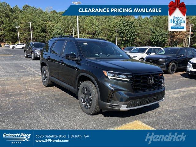 new 2025 Honda Pilot car, priced at $48,640