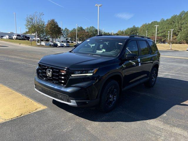 new 2025 Honda Pilot car, priced at $48,640