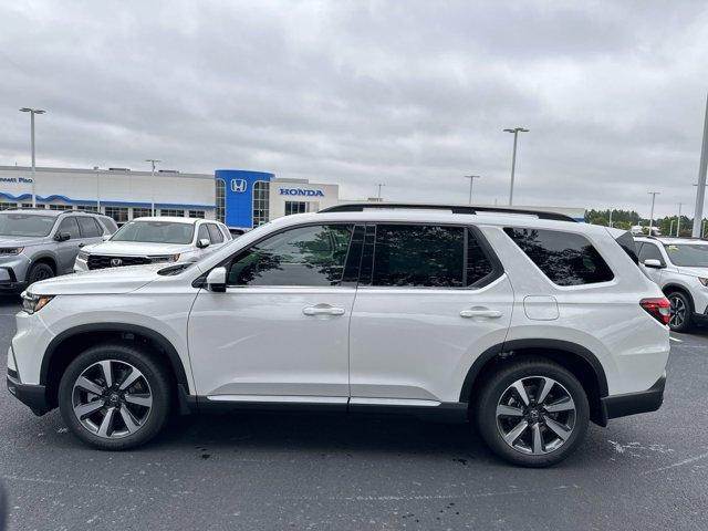 new 2025 Honda Pilot car, priced at $48,050