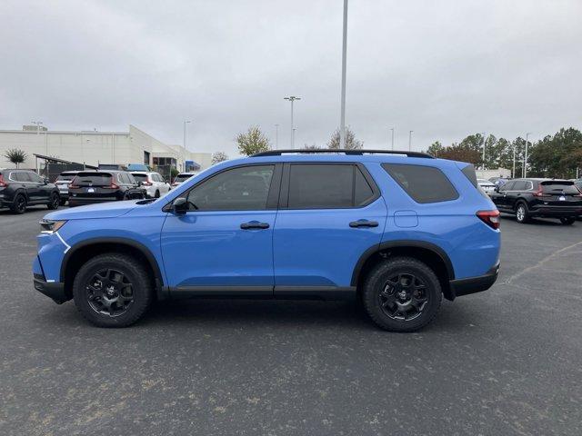 new 2025 Honda Pilot car, priced at $51,555