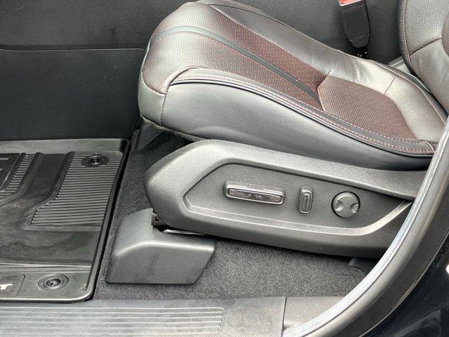 used 2025 Honda Pilot car, priced at $48,588