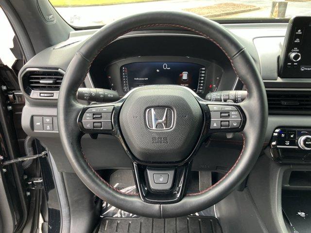 used 2025 Honda Pilot car, priced at $48,588