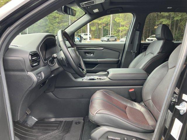 used 2025 Honda Pilot car, priced at $48,588