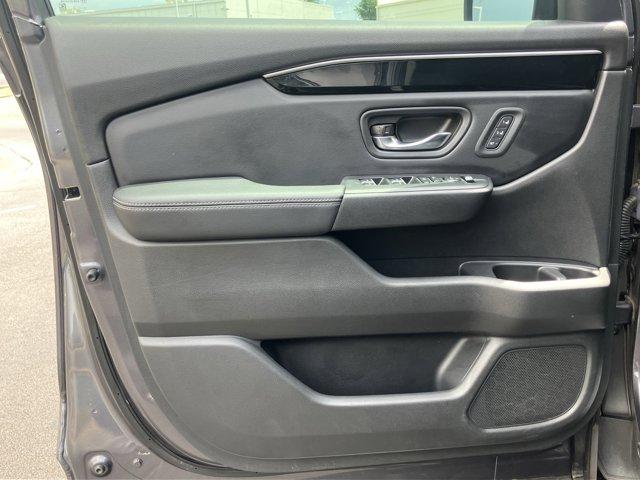 used 2023 Honda Pilot car, priced at $37,888