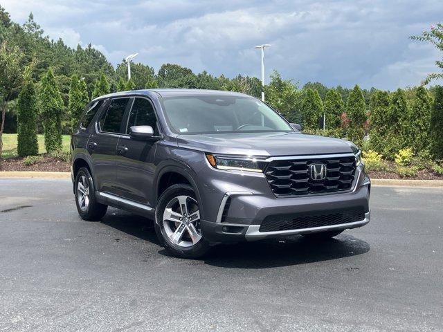 used 2023 Honda Pilot car, priced at $37,888