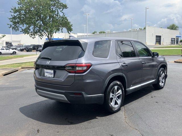 used 2023 Honda Pilot car, priced at $37,888