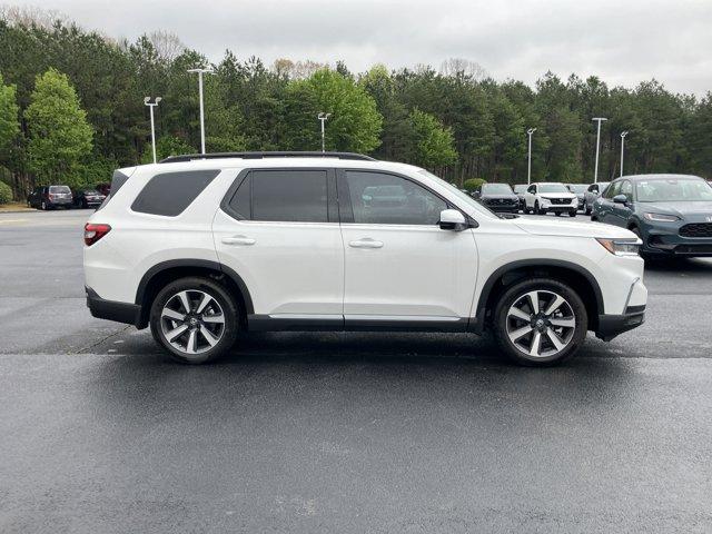 new 2025 Honda Pilot car, priced at $46,935
