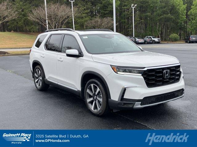 new 2025 Honda Pilot car, priced at $46,935