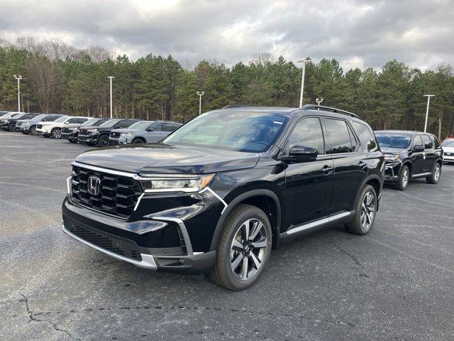 new 2025 Honda Pilot car, priced at $47,895