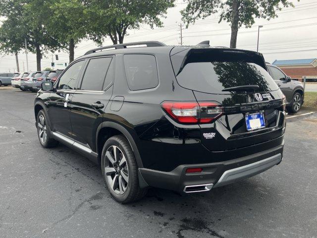 new 2025 Honda Pilot car, priced at $47,950