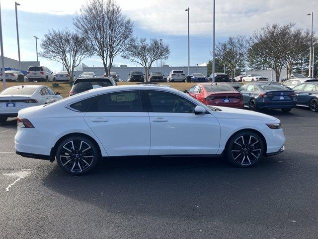 new 2025 Honda Accord Hybrid car, priced at $40,850