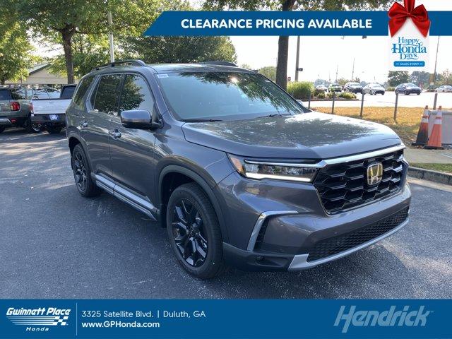 new 2025 Honda Pilot car, priced at $48,635