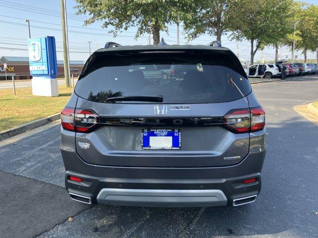 new 2025 Honda Pilot car, priced at $48,635
