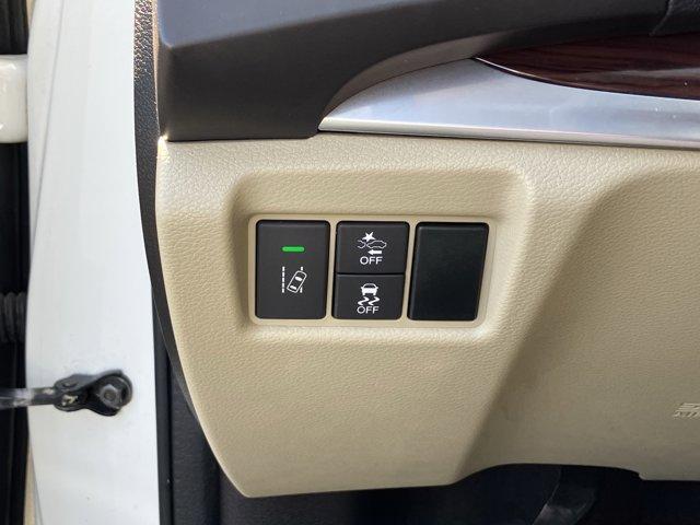 used 2016 Acura MDX car, priced at $17,888